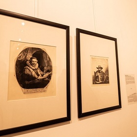 v-ogledaloto-na-rembrand_280x280_crop_478b24840a