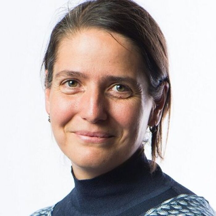 ivanka-dobreva-dragostinova-fotonigallery-art_700x700_crop_478b24840a