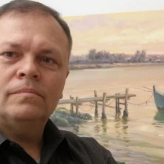 alexander-alexiev-hofart-bnr_700x700_crop_478b24840a