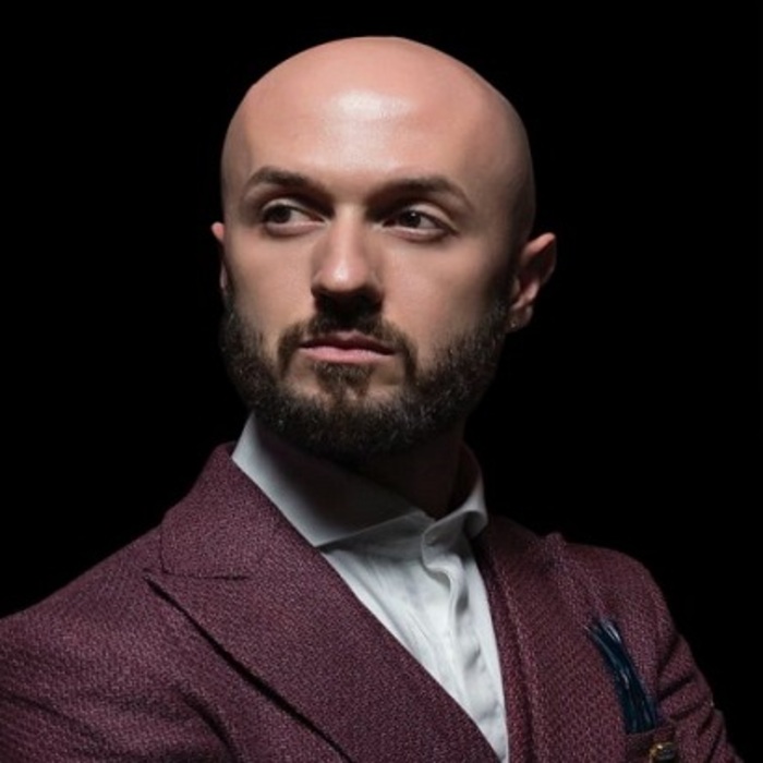 ivan-donev-divamagazine-bg_700x700_crop_478b24840a