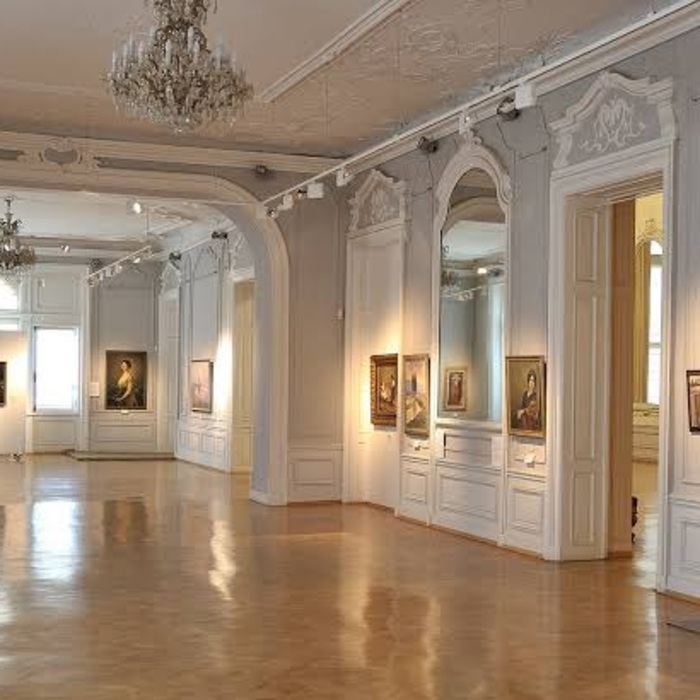 010-nazionalna-galeria-sofia-art-galleries-com_700x700_crop_478b24840a