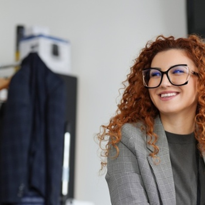 007-gramofona-com_700x700_crop_478b24840a