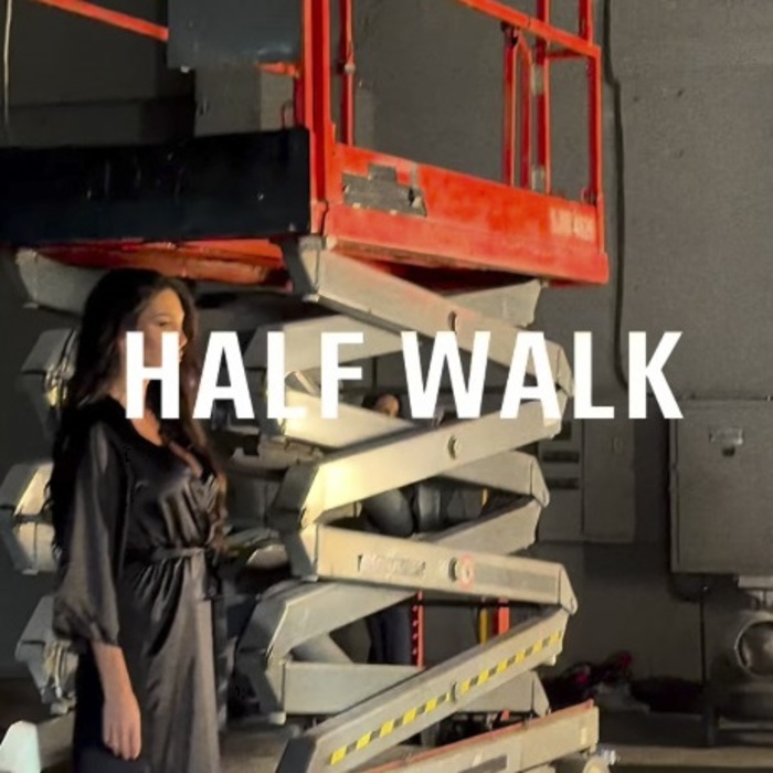 half-walk-the-dinner-instagram-halfwalk2026_700x700_crop_478b24840a