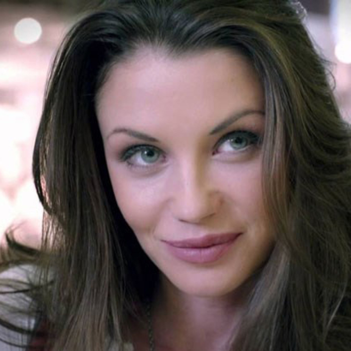 a435599bdf7a4a8e9a3f21fe445e44b0_700x700_crop_478b24840a