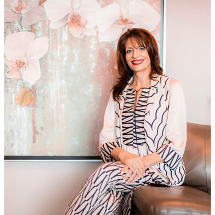 ruja_700x700_crop_478b24840a